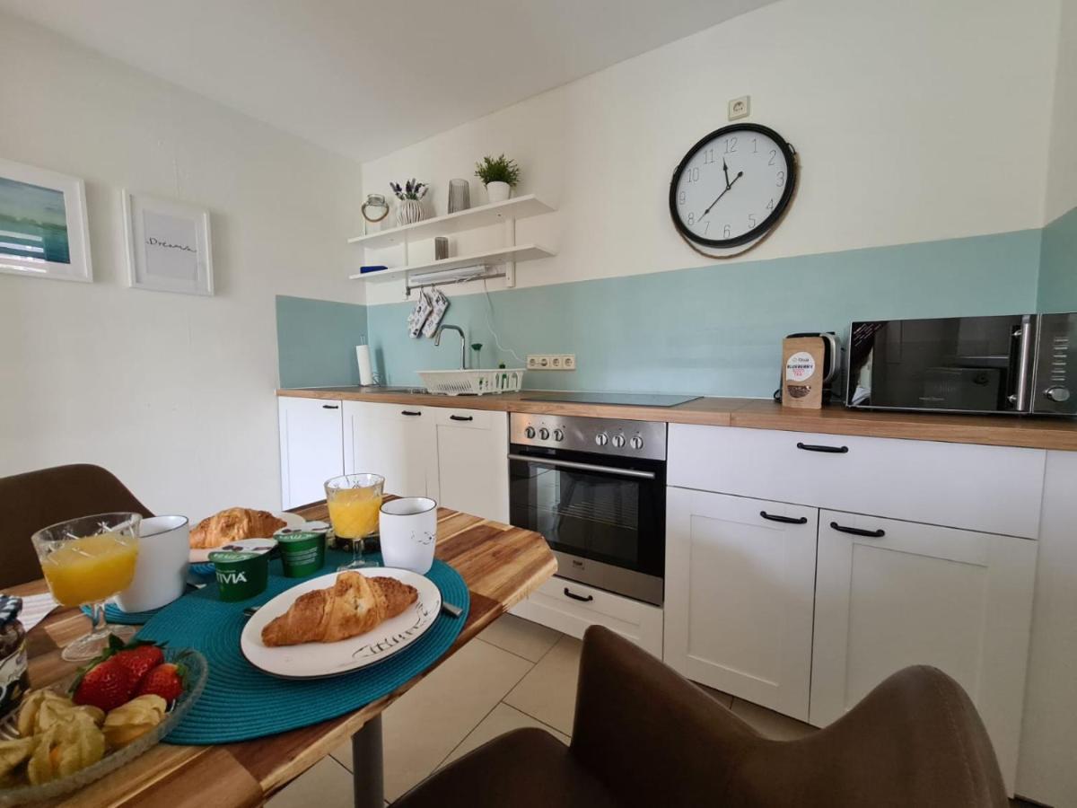 Neu Eingerichtetes Apartment #1 Mit Wlan !Sauna & Hot Tub Zubuchbar! Senftenberg Zewnętrze zdjęcie