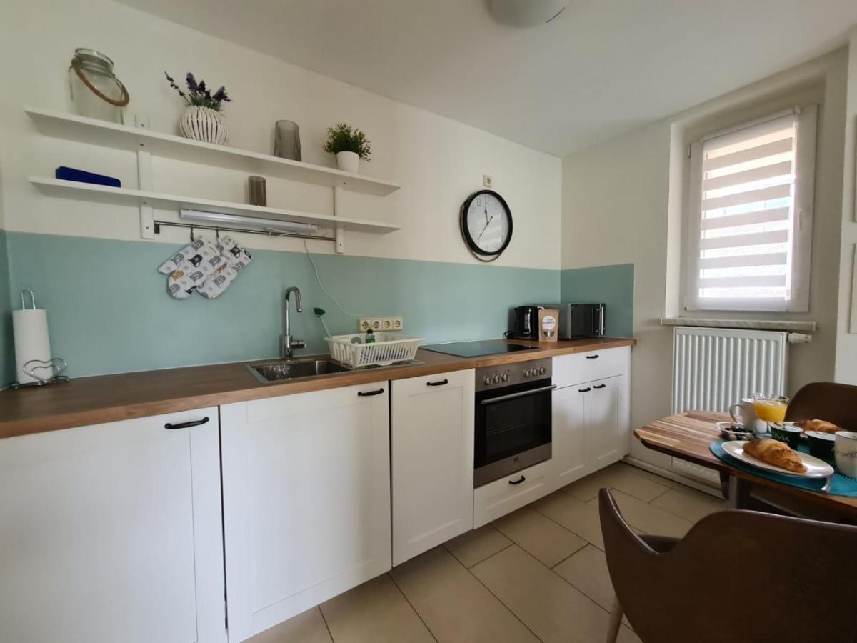 Neu Eingerichtetes Apartment #1 Mit Wlan !Sauna & Hot Tub Zubuchbar! Senftenberg Zewnętrze zdjęcie